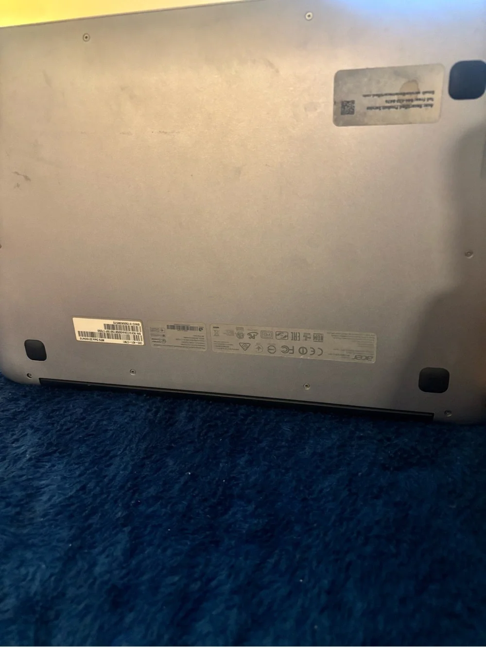 Acer Silver Chromebook Laptop - does not have charger